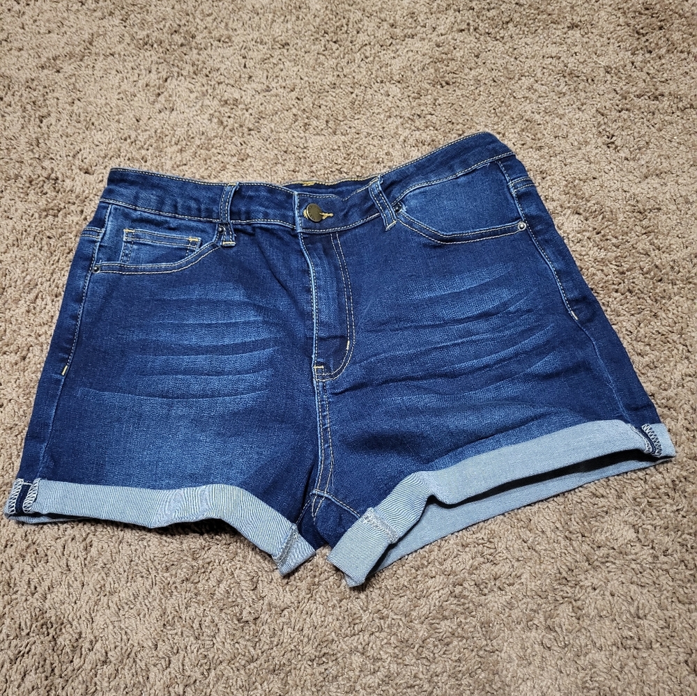 SHEIN denim shorts Jr's size 7